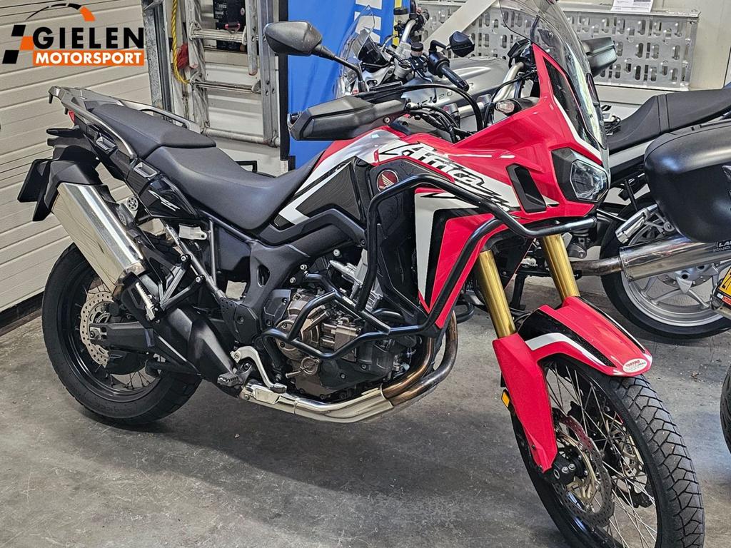 HONDA CRF 1000 L AFRICA TWIN DCT (bj 2017), 2 cilinders, HONDA, Motorrijbewijs A, Bedrijf