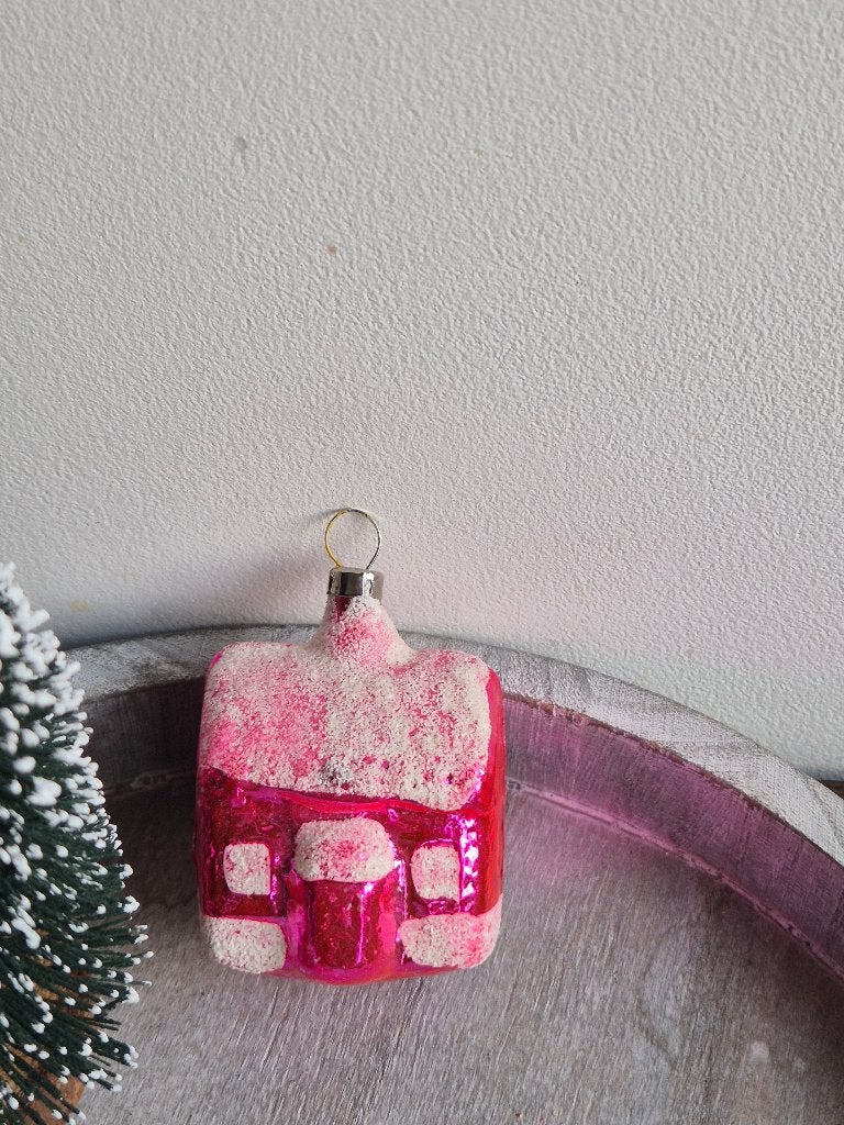 vintage kerstbal huisje roze 556, *, Gebruikt, *, Ophalen of Verzenden