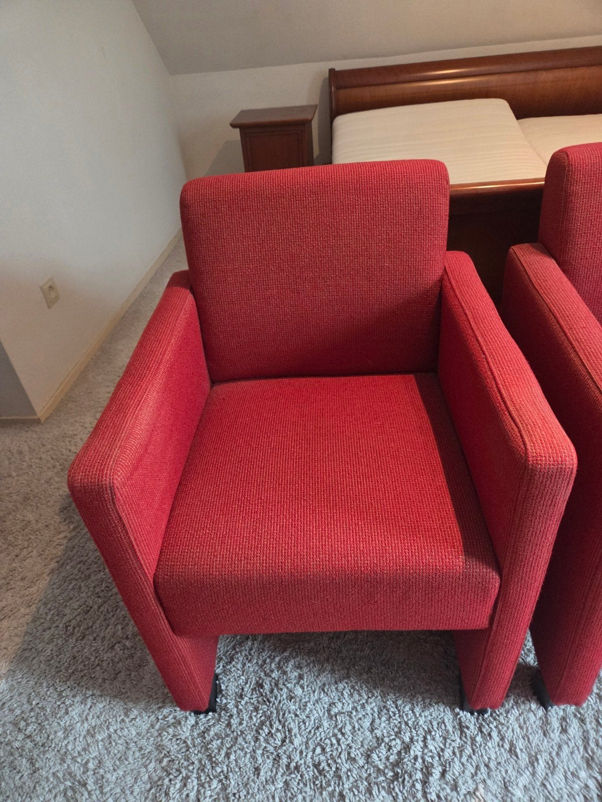 Ophalen in Lith. Comfortabele rode fauteuils (set van 2), Ophalen, Gebruikt, Minder dan 75 cm, Tijdloos, Modern