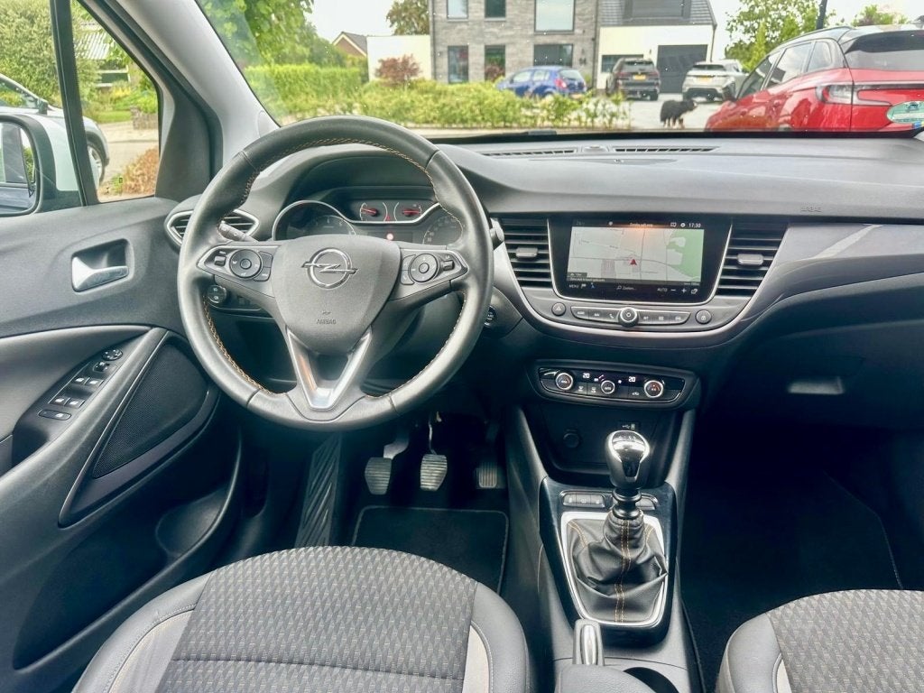 Opel Crossland X 1.2 Turbo 130PK Innovation Navi Camera Keyl, Auto's, Dealer onderhouden, 840 kg, Gebruikt, Euro 6