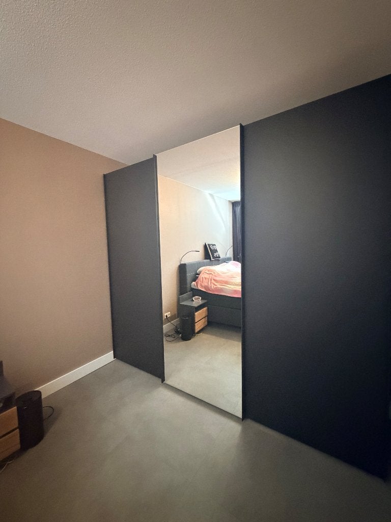 Kledingkast Brielle woonexpres 270x240x62, Huis en Inrichting, Kasten | Kledingkasten, Ophalen, Met deur(en), 200 cm of meer, Zo goed als nieuw