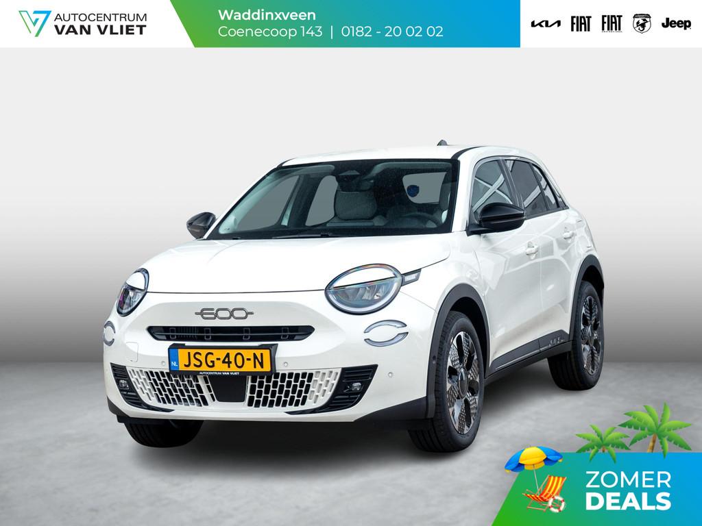 Fiat 600 1.2 Hybrid La Prima | 145 PK | Apple Carplay | Came, Auto's, Fiat, Gebruikt, Euro 6, 1199 cc, 620 kg