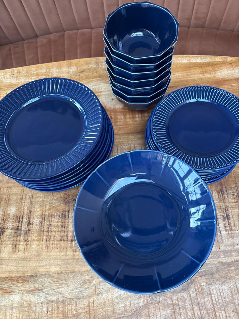 Compleet servies IKEA + mokken en glazen voor 7-8 personen, Huis en Inrichting, Gebruikt, Keramiek, Ophalen of Verzenden, Effen