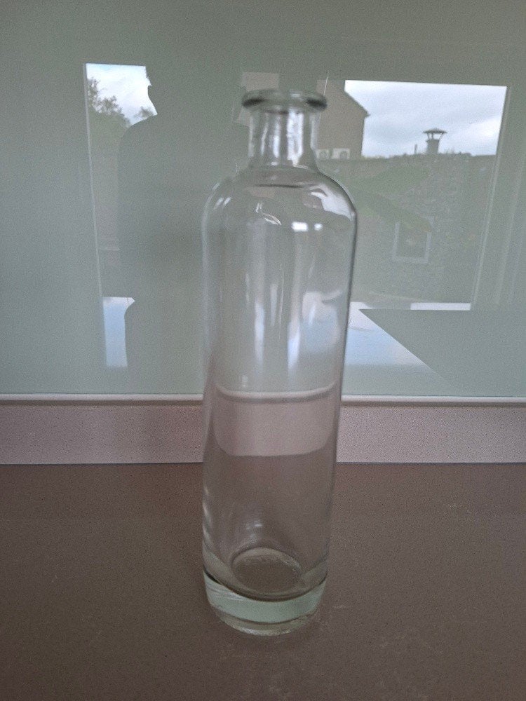 Vaas/ Fles van stevig glas, Overige kleuren, Ophalen of Verzenden, Minder dan 50 cm, Glas
