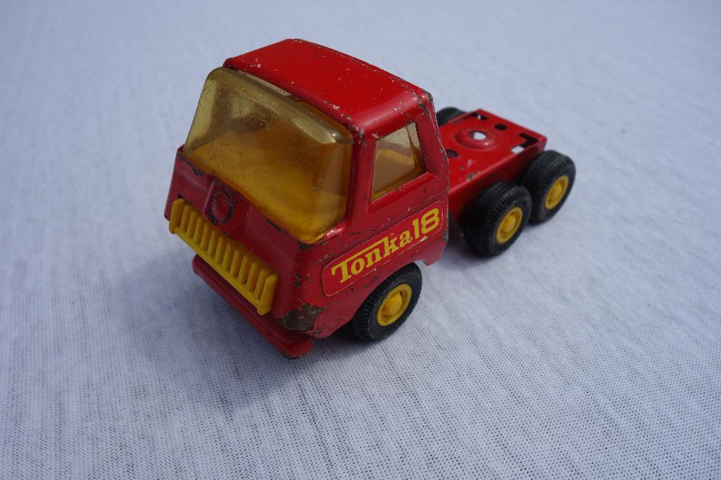 Metalen truck Tonka rood-geel, Kinderen en Baby's, Speelgoed | Speelgoedvoertuigen, Ophalen of Verzenden, Gebruikt