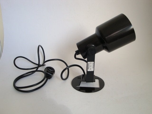 vintage philips spot zwart bruin metaal wandlamp nws 84/42, Philips, Metaal, Plafondspot of Wandspot, Verstelbaar