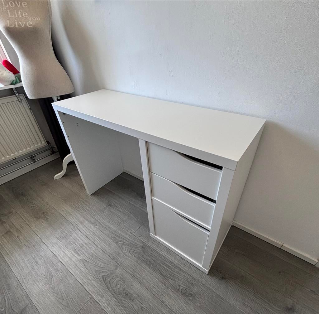 IKEA Bureau Wit 111x39 cm met Lades en Deurtje, Huis en Inrichting, Ophalen, 39 cm, Met lades, Spaanplaat of MDF