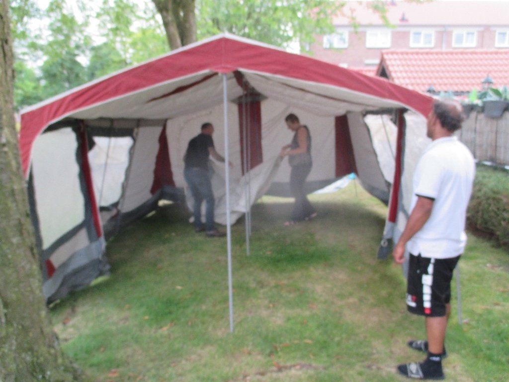 6 persoons luxe tent met slaap cabines, Ophalen, Zo goed als nieuw, Tot en met 6
