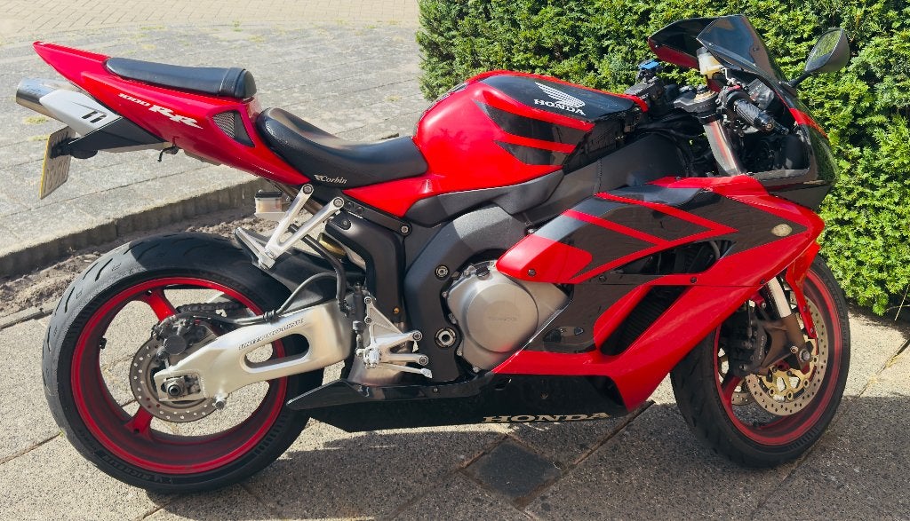 honda cbr1000rr 2005, Motoren, Motoren | Honda, Occasion, 4 cilinders, Motorrijbewijs A, Super Sport