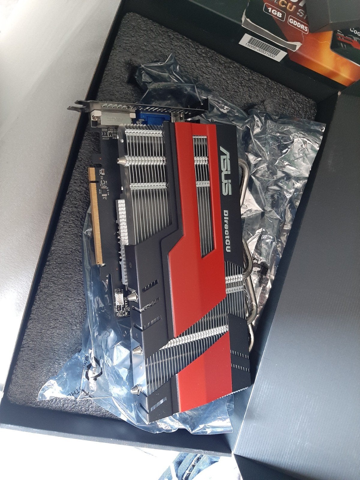 ASUS EAH6770 DC SL/2DI/1GD5 videokaart, Computers en Software, Ophalen, GDDR5, PCI, DVI