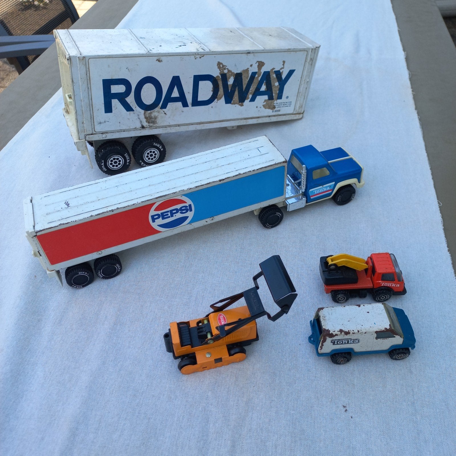 Tonka  Vrachtwagen Pepsi Cola.  Grote oplegger., Ophalen of Verzenden, Bus of Vrachtwagen