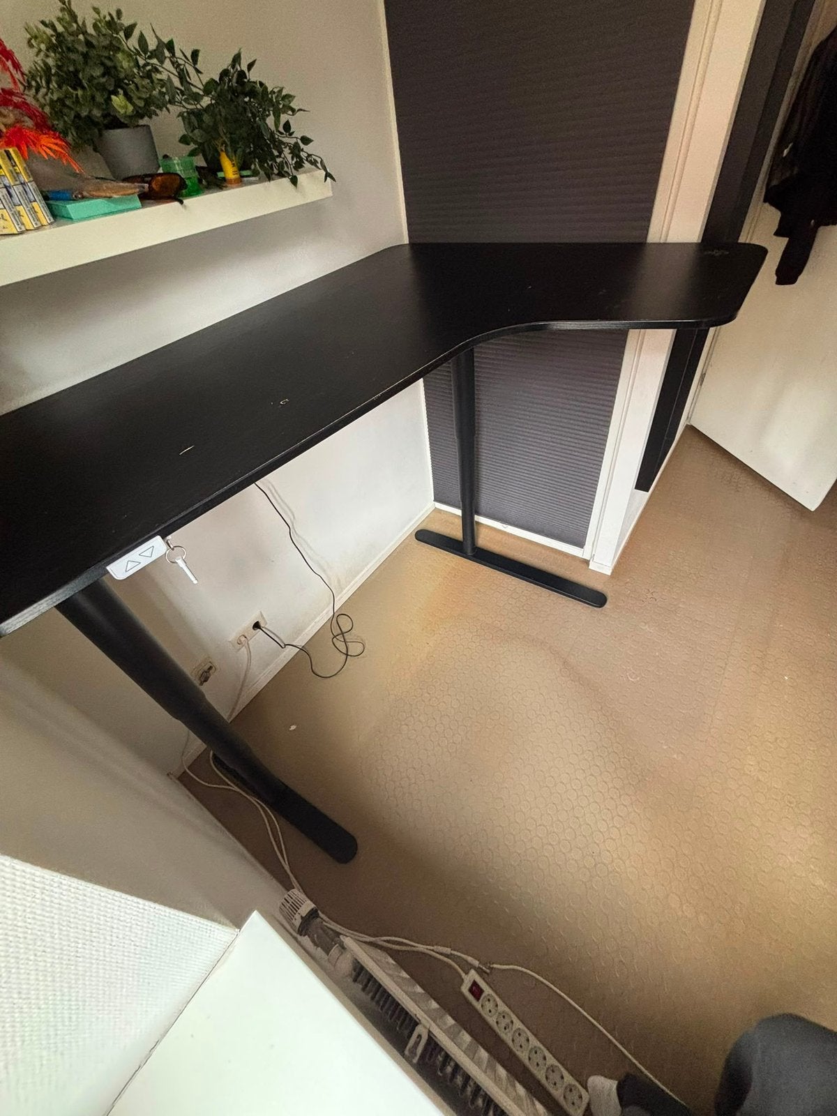 Ikea electrisch zit-sta bureau zwart, Ophalen, 160 cm, Gebruikt, Elektrisch