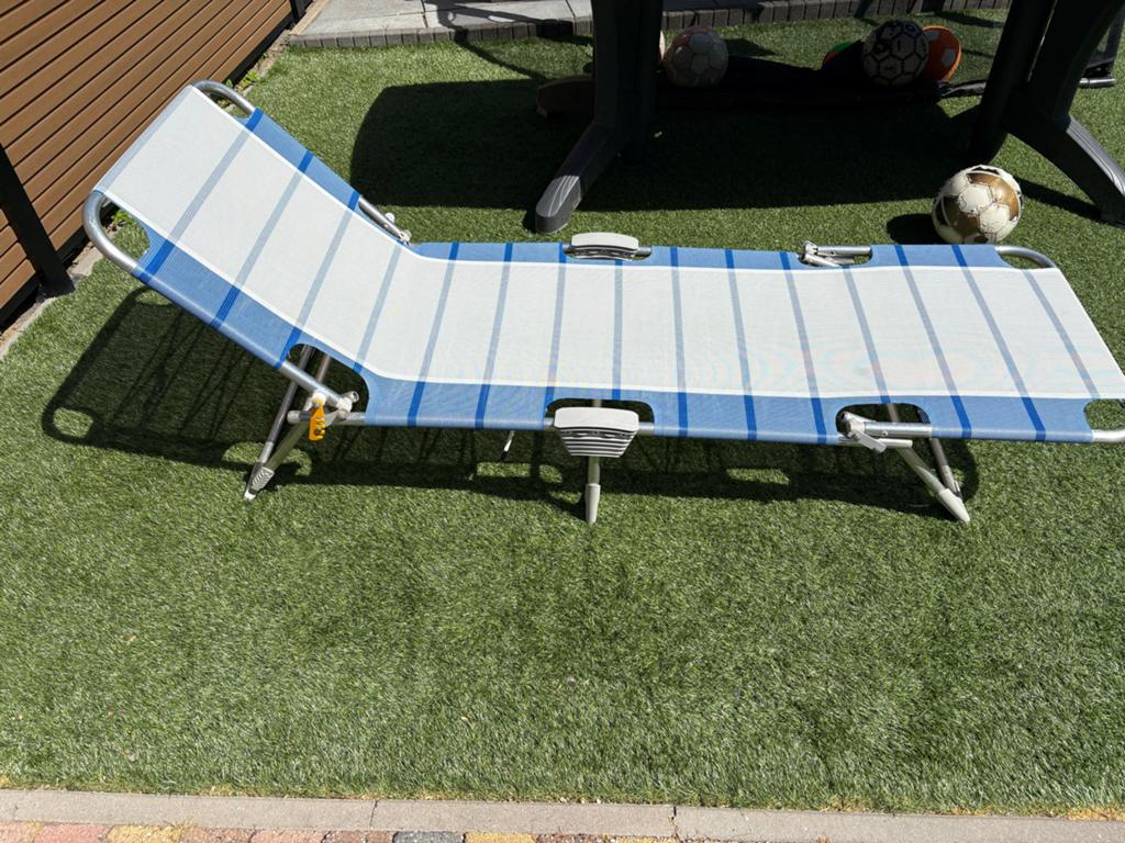 Verstelbaar ligbed met aluminium frame dukdalf, Ophalen of Verzenden, Gebruikt