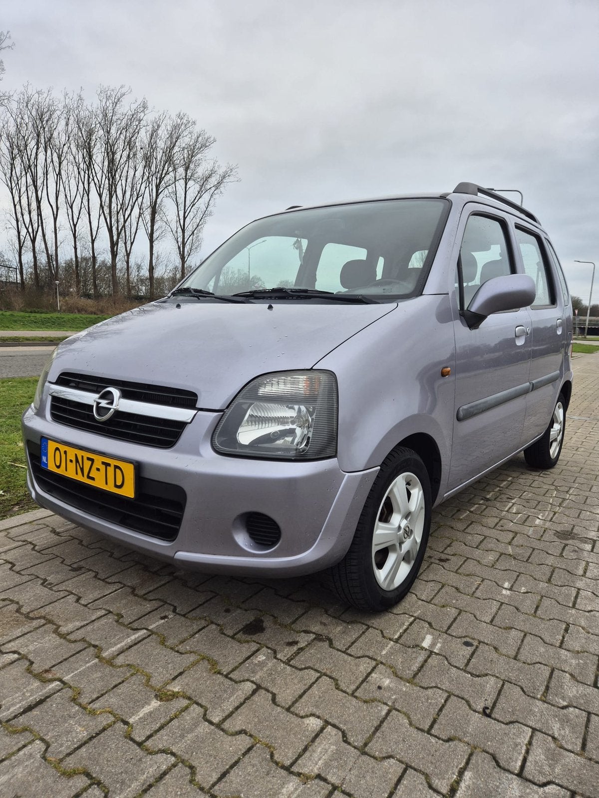 Opel Agila 1.2 I 16V 2004, Auto's, Opel, Particulier, Agila, Benzine, D, Hatchback, Handgeschakeld, Origineel Nederlands, Overige kleuren