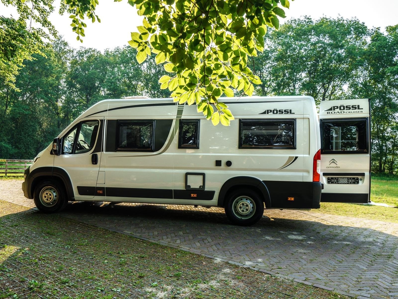 Possl Roadcruiser Buscamper Citoen Jumper 6.40, Particulier, Buscamper of Camperbus