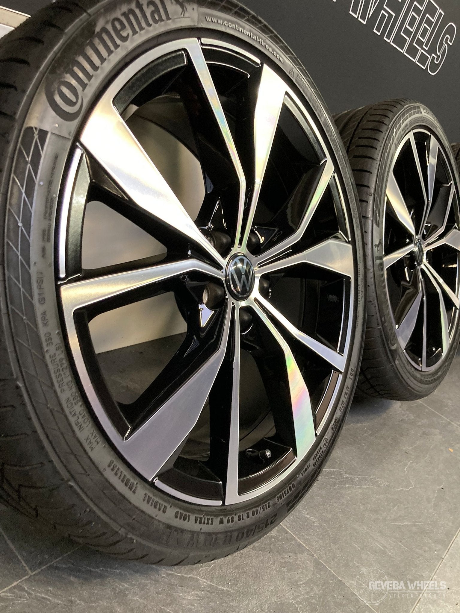 18” originele Volkswagen Polo 2G0 velgen + banden 5x100, 18 inch, -, -, Banden en Velgen