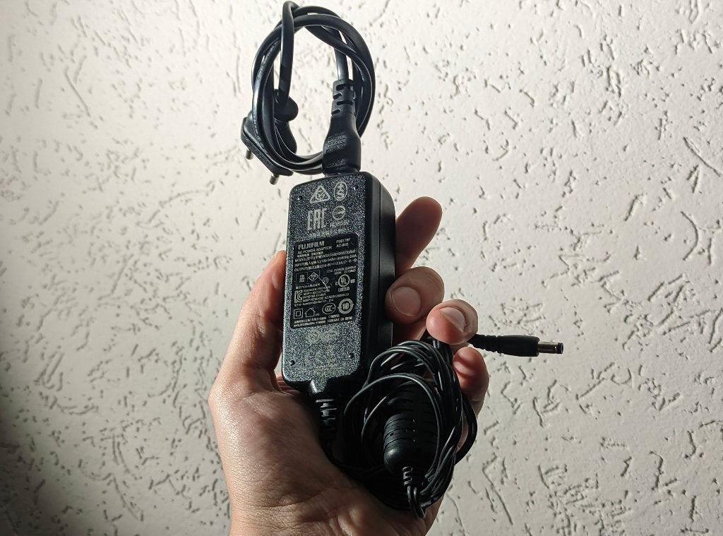 Fujfilm AC-9VS Power adapter for Fujfilm X-T2 And Others, Gebruikt, Fujifilm, Overige typen