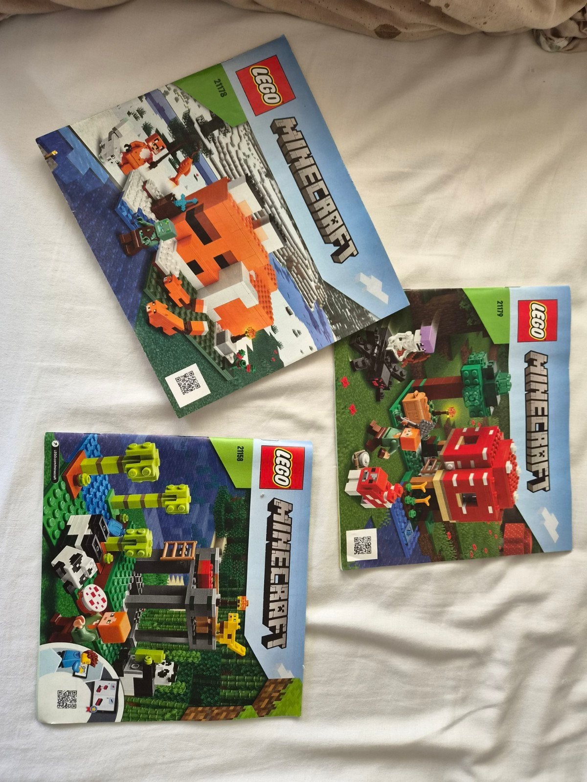 LEGO Minecraft sets - De Vos Lodge, De Paddestoel en meer, Ophalen of Verzenden, Zo goed als nieuw, Overige merken