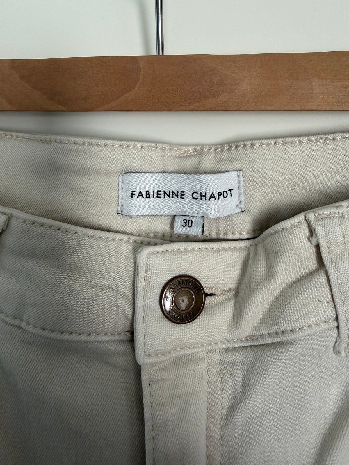 Fabienne Chapot flared jeans met borduursel - W30, Kleding | Dames, Ophalen of Verzenden, Zo goed als nieuw, Overige kleuren, W30 - W32 (confectie 38/40)