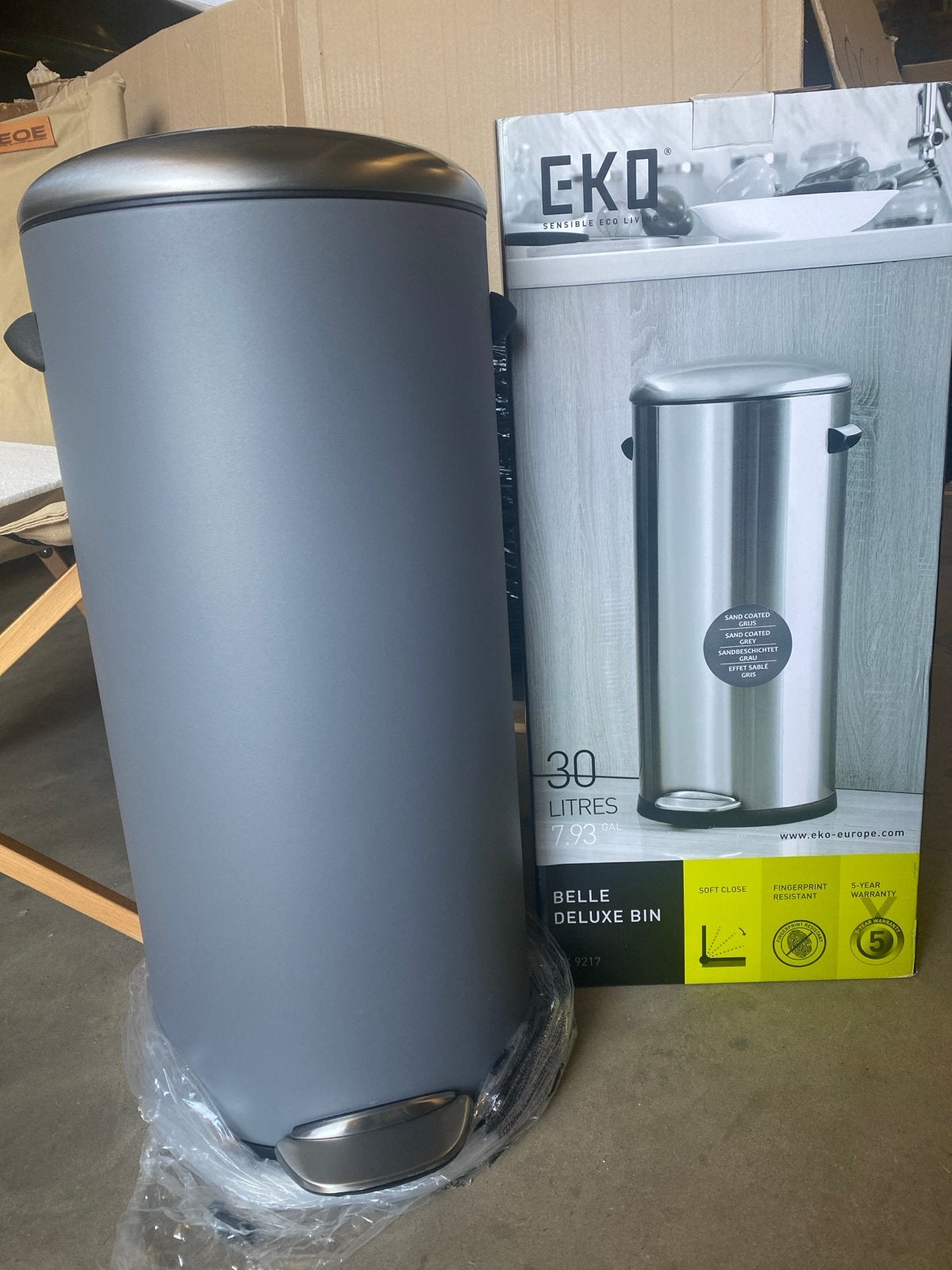 Prachtige EKO Belle Deluxe Bin 30L - Nieuw met lichte deksel, Met pedaal, Onbekend, Nieuw, Ophalen of Verzenden