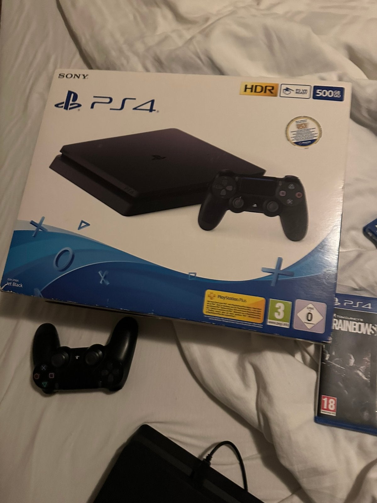 Ps4 met 4 games, Ophalen of Verzenden, Zo goed als nieuw, Met 1 controller, Phat