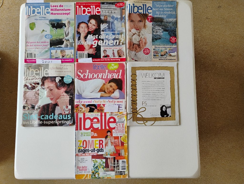 Oude Libelle tijdschriften uit 2000, 2001, 2009, 2013, Ophalen of Verzenden, Gelezen, Damesbladen