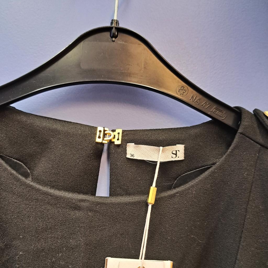 Supertrash nieuwe jurk zwart gouden knopen open stuk S 44684, Kleding | Dames, Supertrash, ., Zwart, Nieuw