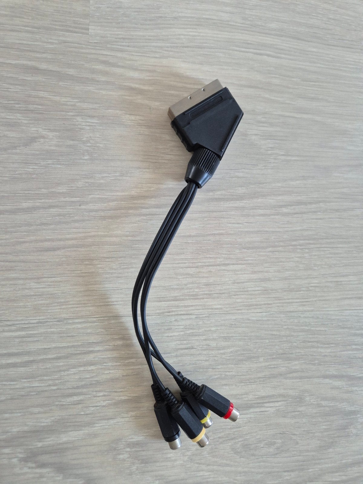 Scart naar RCA kabel - Audio/Video Adapter, Audio, Tv en Foto, Audiokabels en Televisiekabels, Ophalen of Verzenden, Gebruikt