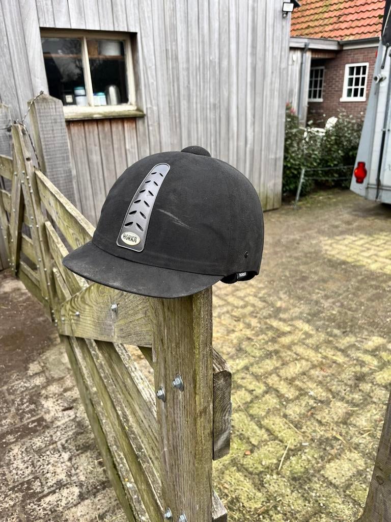 Horka cap maat 57, Dieren en Toebehoren, Ophalen of Verzenden, Gebruikt, Cap