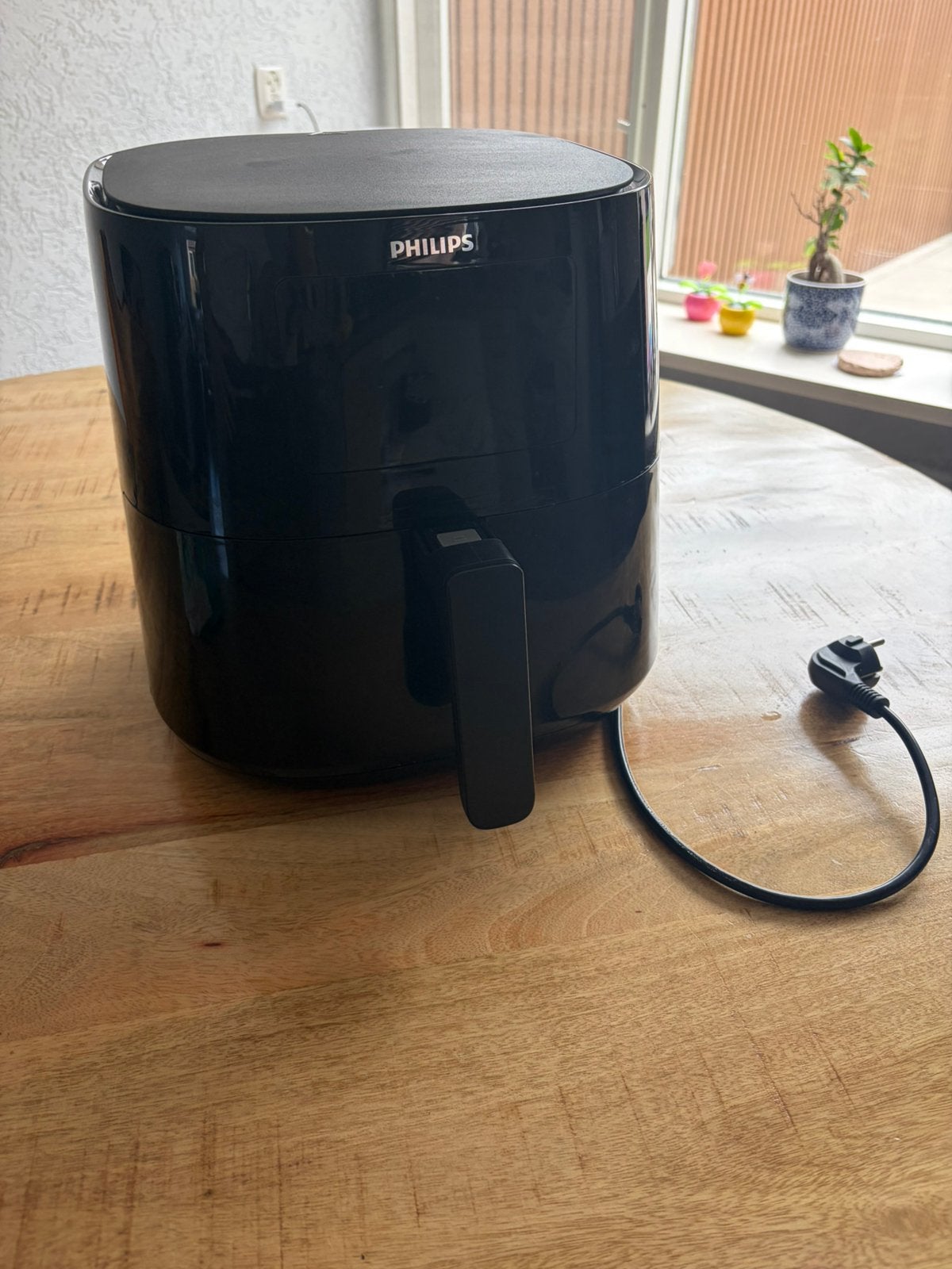 Philips airfryer XL Essential 1,2kg / 6,2L, Ophalen of Verzenden, Gebruikt, Airfryer XL, 1000 t/m 1499 gram