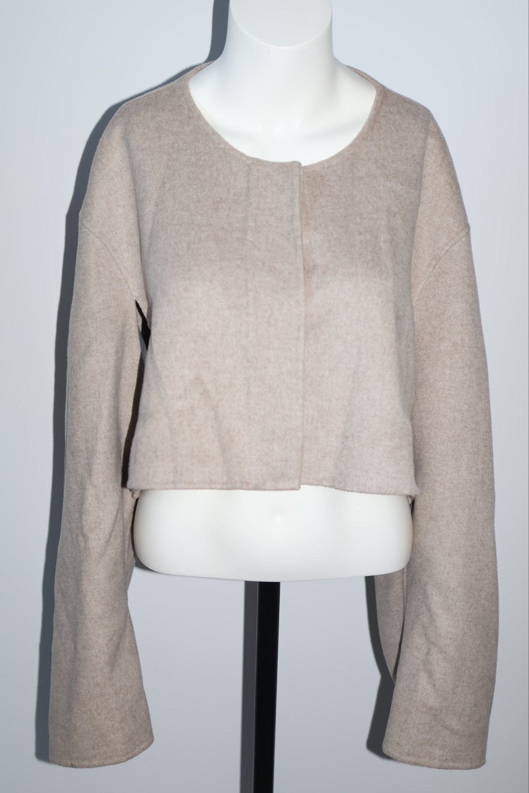 Cos jasje maat M/L 38/40 beige crème, Maat 38/40 (M), Ophalen of Verzenden, Zo goed als nieuw, Cos