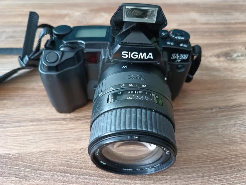 Sigma SA300 Analoge Spiegelreflexcamera met 2 lenzen, Ophalen of Verzenden, Gebruikt, Spiegelreflex, Overige Merken