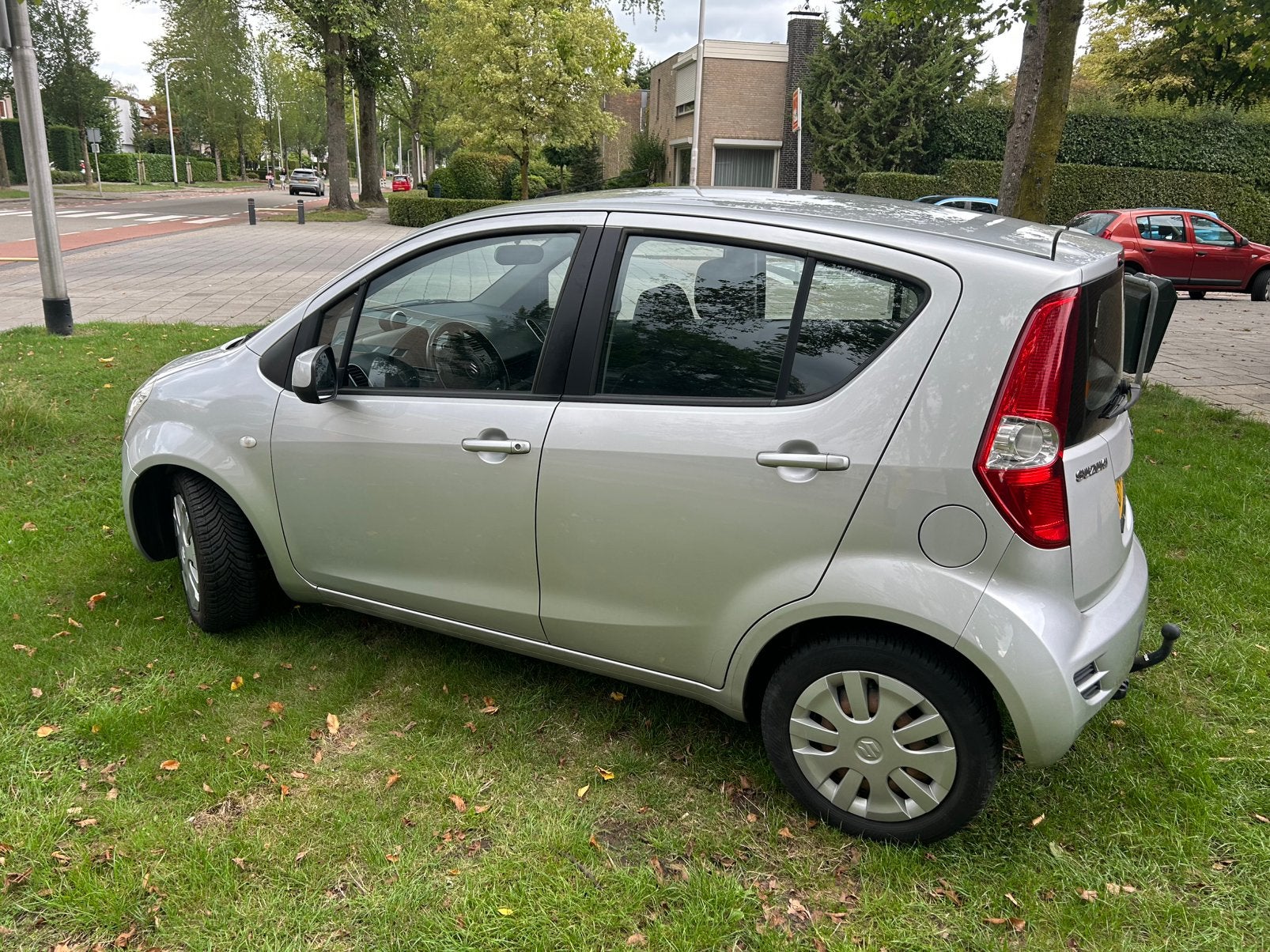 Suzuki Splash 2015 – Zuinig, volledig onderhouden airco, Auto's, Voorwielaandrijving, 31 €/maand, Origineel Nederlands, Handgeschakeld