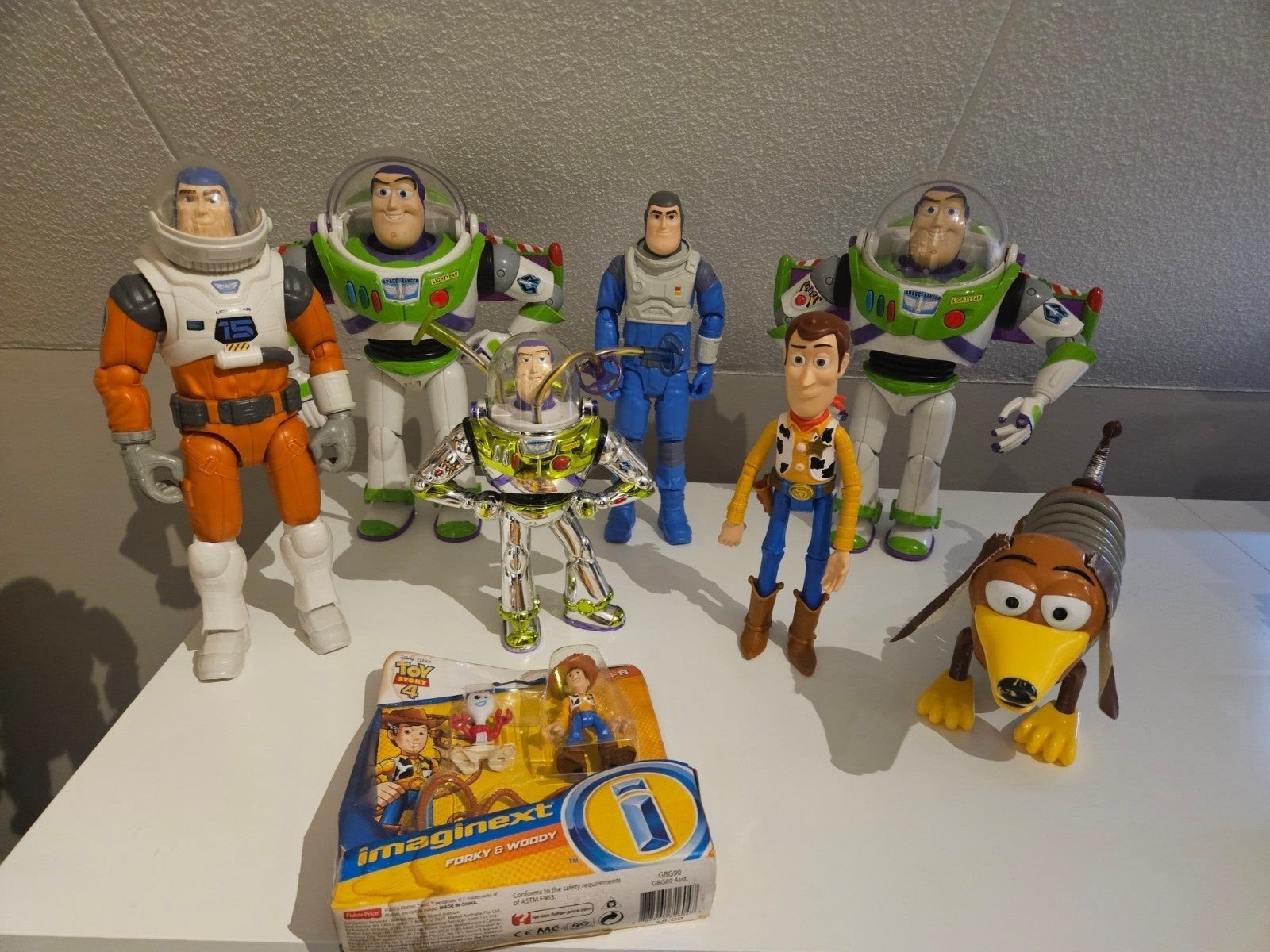 Toy story disney figuren Woody, Buzz, Slinkey, vorky, Verzamelen, Disney, Ophalen of Verzenden, Overige figuren, Gebruikt, Beeldje of Figuurtje