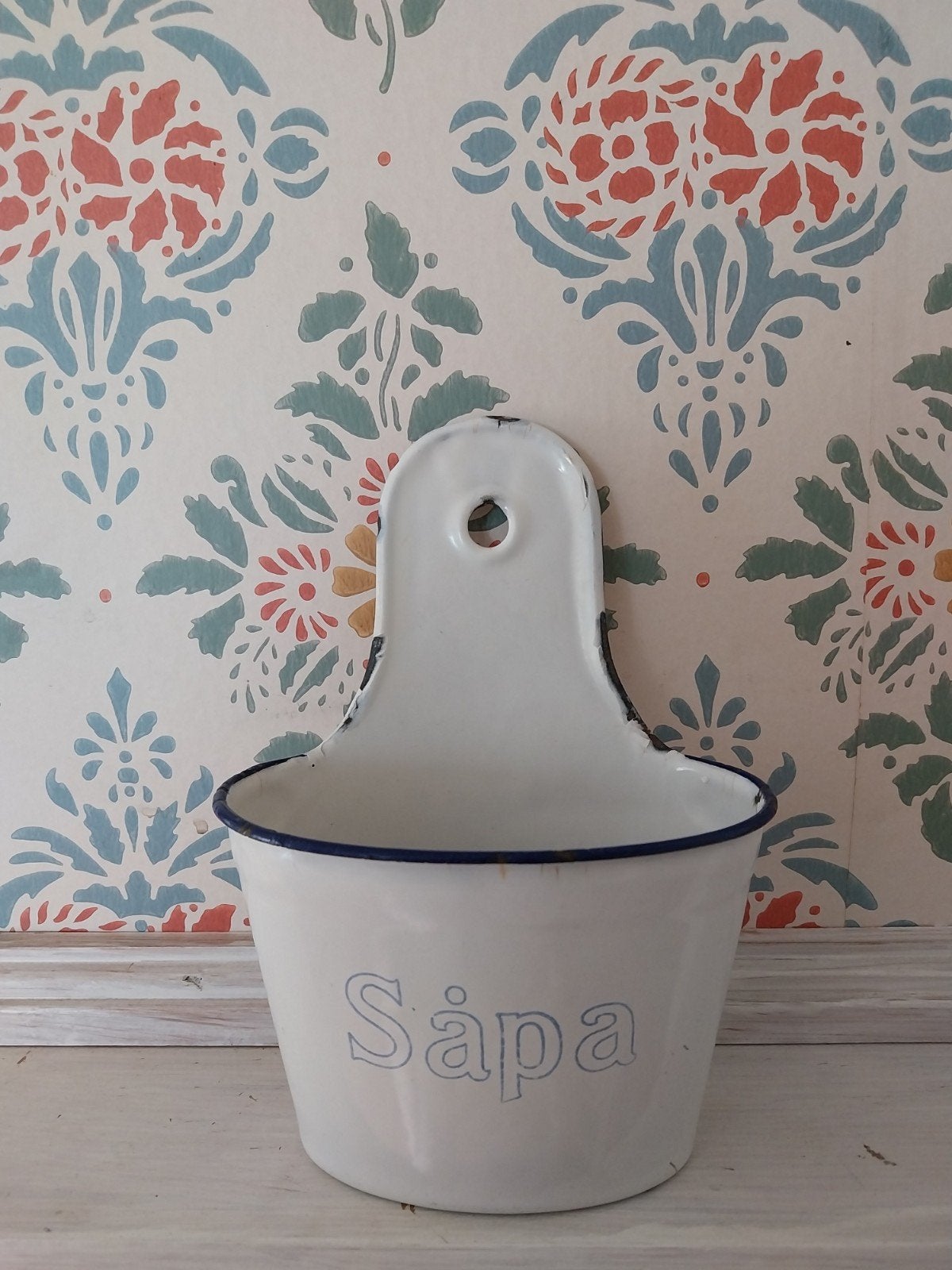 Zweeds, Geëmailleerd Zeepbakje van Tante Brocante, Ophalen of Verzenden