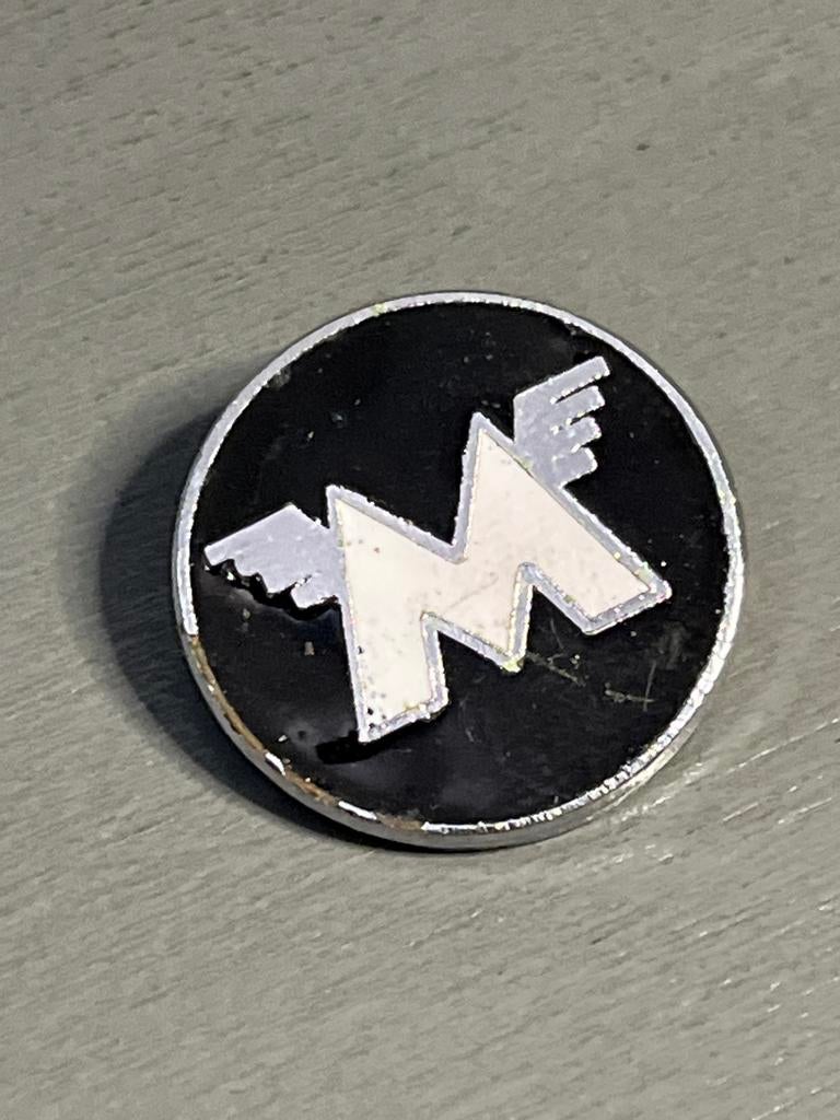 Vintage Matchless Motorcycle Speldje - Klassiek Motor Logo, Gebruikt, Ophalen of Verzenden, Speldje of Pin, Nvt