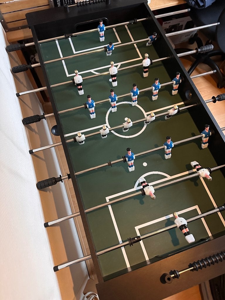 Voetbaltafel zgan, Ophalen, Zo goed als nieuw