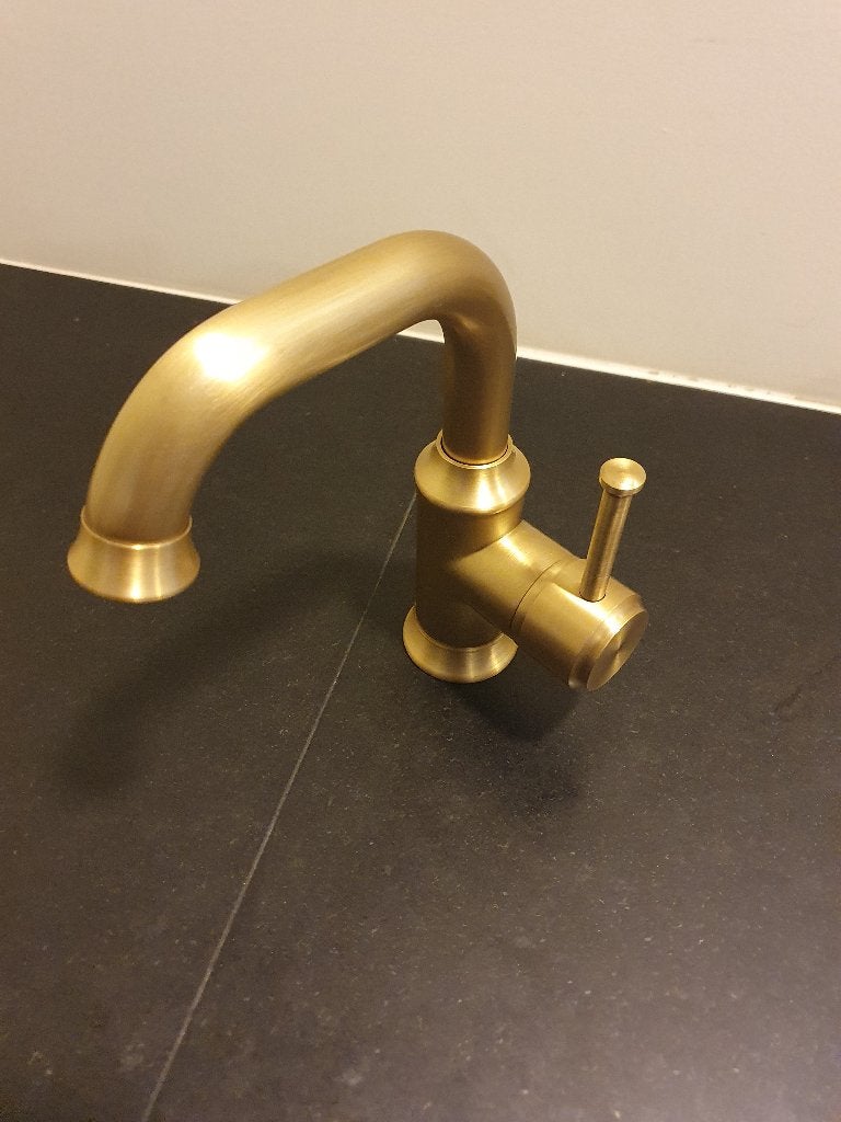Wastafelkraan BRONS geborsteld messing Mengkraan badkamer, Ophalen of Verzenden, Nieuw, Koper, Kraan