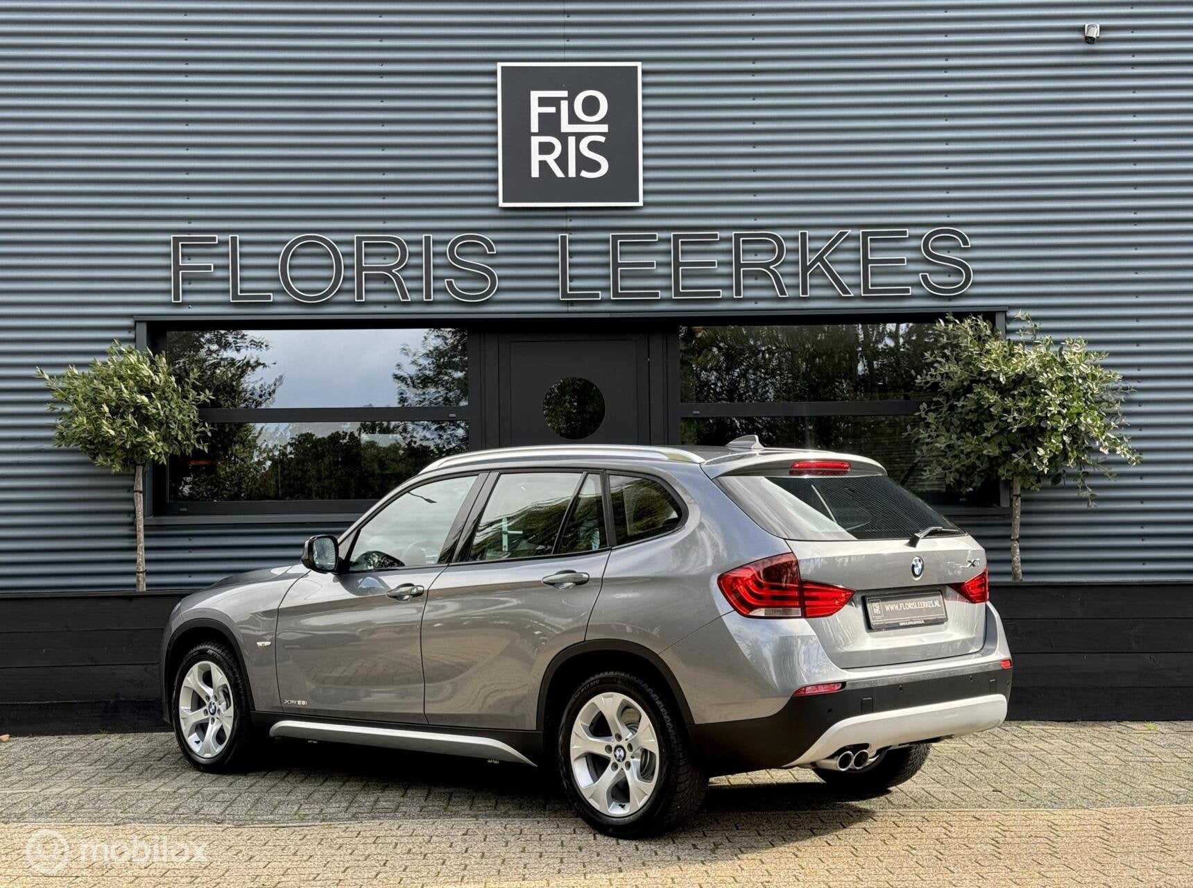 BMW X1 xDrive28i | 6 Cilinder | Zwart Leer | Xenon | Navi, Auto's, Gebruikt, 258 pk, 2996 cc, Bedrijf