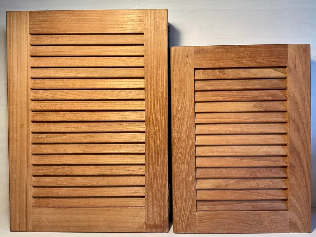 Teak opbergkast met een louvredeur (ventilatie), Ophalen, Zo goed als nieuw, Kombuis en Sanitair, Zeilboot of Motorboot