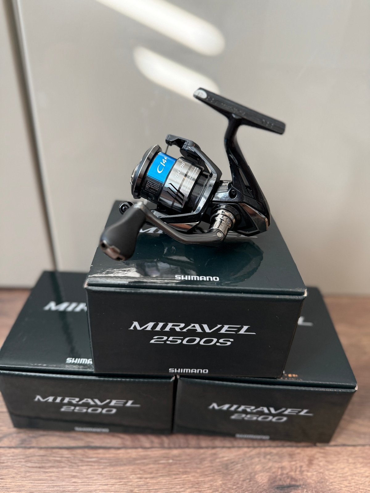 Shimano Miravel Molen 2500 & 3000 – 2026 NIEUW!, Ophalen of Verzenden, Nieuw, Molen