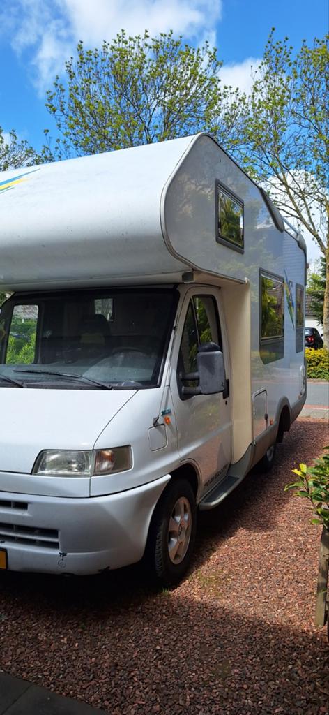 Te koop zeer goed onderhouden camper Knaus Traveller!, Caravans en Kamperen, Campers, Ringverwarming, Fiat, Treinzit, Particulier