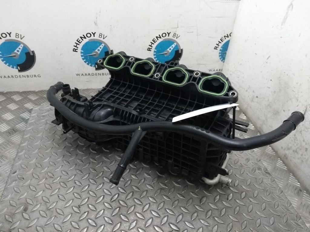 VOLKSWAGEN POLO INLAAT SPRUITSTUK 2017, Ophalen of Verzenden, Gebruikt, Stiba lid