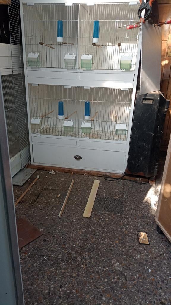 Te koop kooien vlet 2 hoog prijs 100 euro, Ophalen, Hout, Vogelkooi