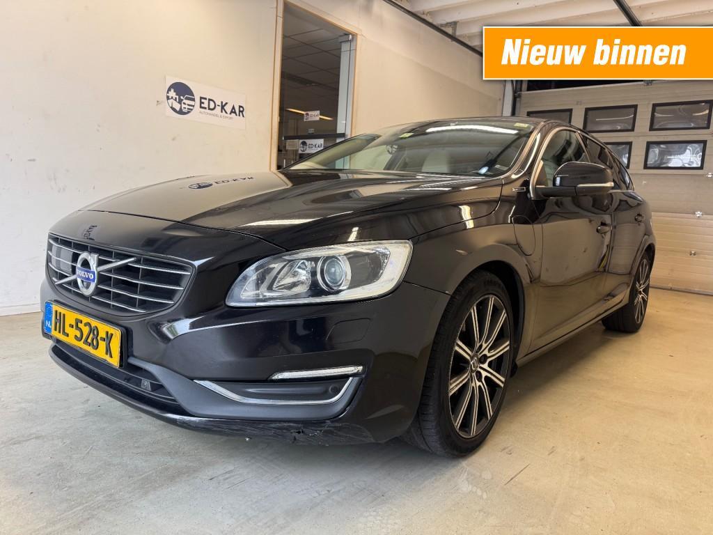 Volvo V60 2.4 D6 Twin Engine Summumn EURO 6 FULL OPTIONS, Auto's, Volvo, Bedrijf, V60, ABS, Adaptive Cruise Control, Airbags, Bluetooth