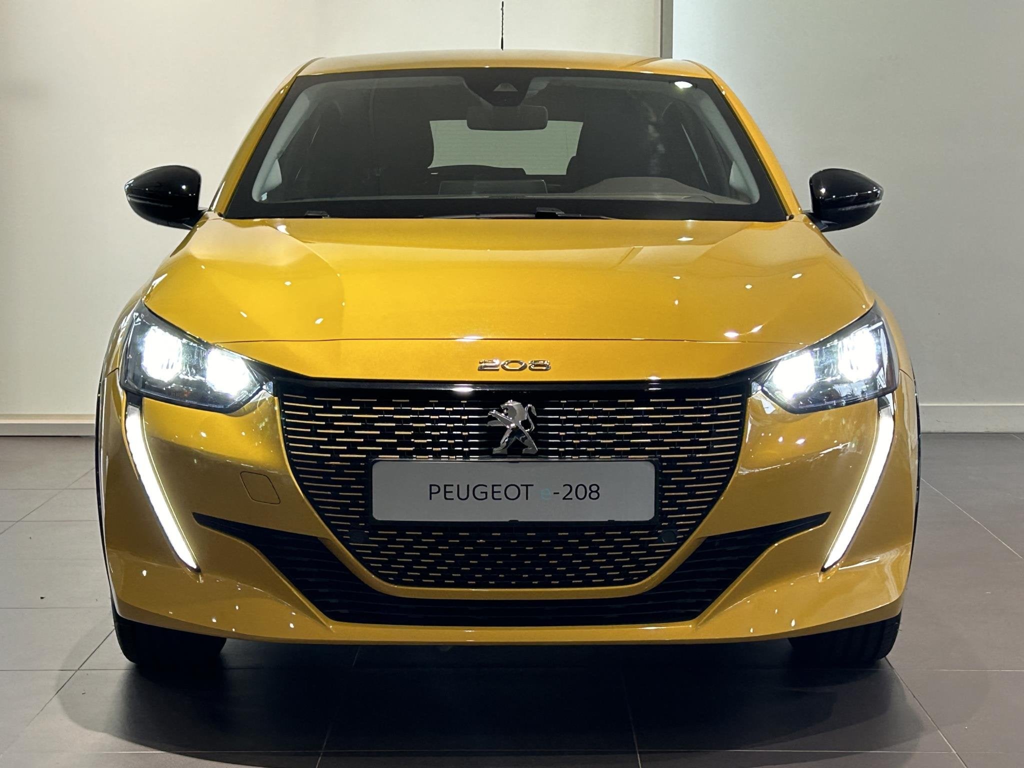 Peugeot e-208 EV Active Pack 50 kWh, Auto's, 362 km, 1430 kg, Parkeersensor, 57 €/maand