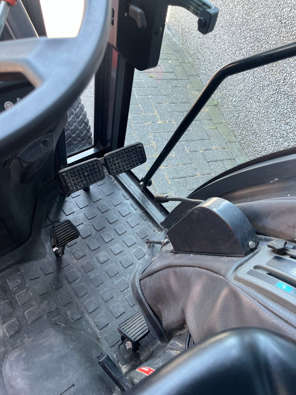 Kubota ST-30 4wd - Zeer nette trekker met slechts 2300 uur, Zakelijke goederen, Overige merken, Gebruikt, Tot 2500, Ophalen of Verzenden