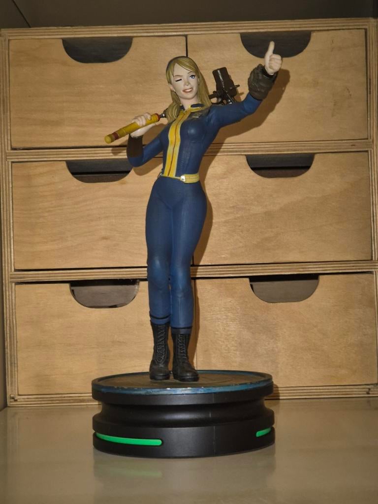 Fallout 4 Vault Girl Bobblehead Figuur, Ophalen of Verzenden, Zo goed als nieuw
