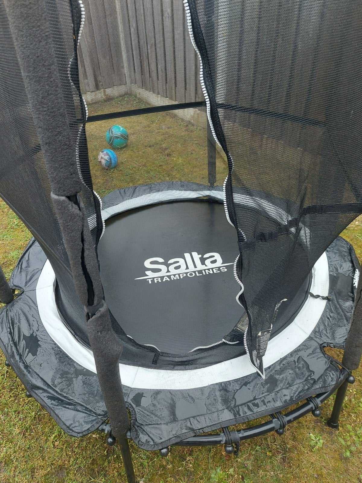 Trampoline 140 cm, Kinderen en Baby's, Speelgoed | Buiten | Trampolines, Ophalen, Zo goed als nieuw