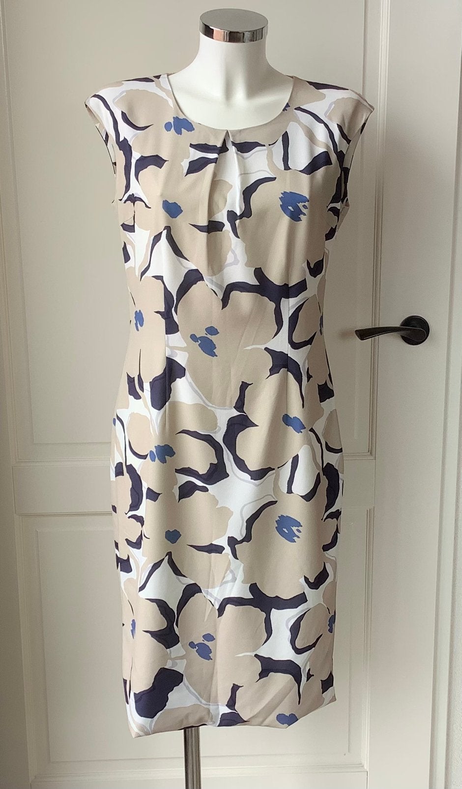 LILYTIME 38 jurk Medium zomerjurk beige/blauw mouwloos, Kleding | Dames, Jurken, Maat 38/40 (M), Meerkleurig, Ophalen of Verzenden